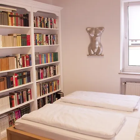 Superfair Oldtown Apartment Düsseldorf